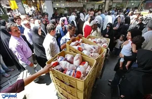 تازه‌ترین قیمت‌ها در بازار کالاهای اساسی / تخم‌مرغ و مرغ چه تغییراتی داشتند؟