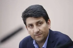قطع اینترنت دیگر تکرار نمی‌شود / وزیر ارتباطات وعده داد