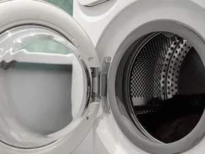 چطور لاستیک ماشین لباسشویی را تمیز کنیم؟