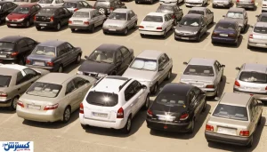جنگ بر سر قیمت خودرو / بانک مرکزی توپ را به زمین صمت انداخت