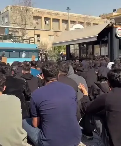 تجمع اعتراضی دانشجویان دانشگاه های تهران
