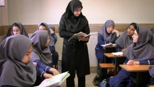 برنامه‌ای ویژه برای رفاه معلمان و فرهنگیان کشور / اعطای وام ۱۰۰ میلیونی آنلاین آغاز شد