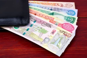قیمت دینار عراق امروز سه شنبه ۵ اسفند + جدول