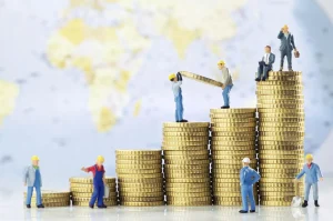 خبر بد اول صبحی برای کارگران/ عیدی و سنوات این کارگران قطع شد