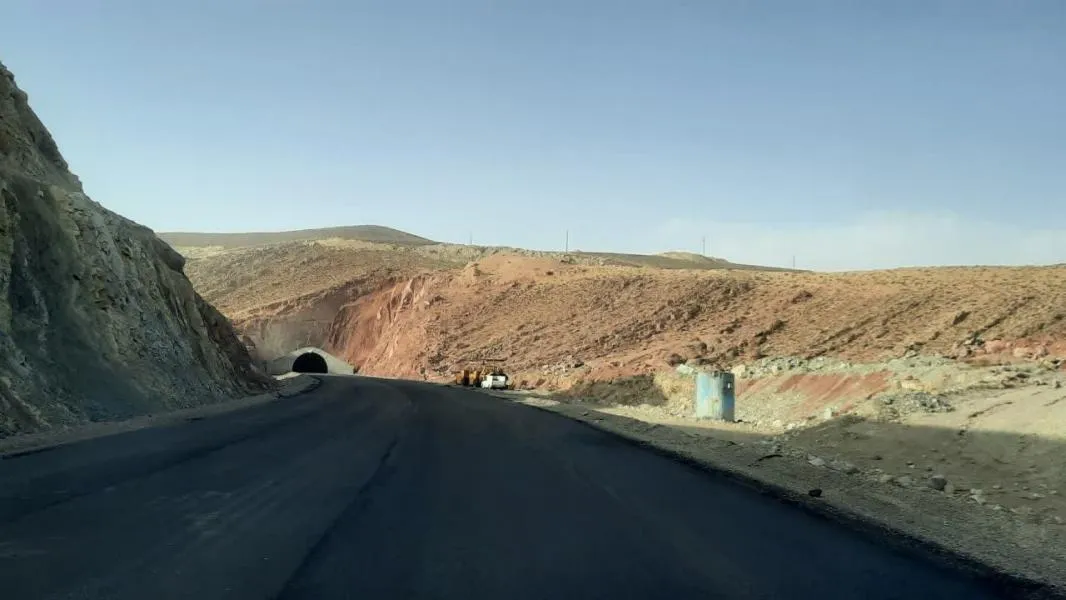 ۷۹۰۰ کیلومتر از جاده‌های فرعی و روستایی ایران آسفالت شد