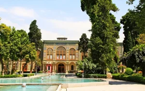 حمله وحشیانه به کاخ گلستان تایید شد