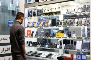 آخرین قیمت گوشی‌های سامسونگ، شیائومی و آیفون در ۲۴ فروردین ۱۴۰۵ + جدول