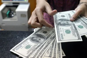 قیمت دلار آزاد امروز یکشنبه ۳۱ خرداد ۱۴۰۵ + جدول