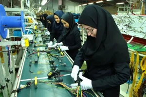 درخواست از وزارت کار برای توقف اخراج‌ها / زنان کارگر به‌سادگی اخراج می‌شوند
