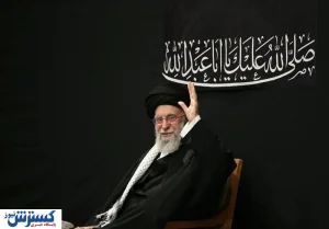 حضور فرزندان رهبر شهید انقلاب در مصلی تهران + فیلم