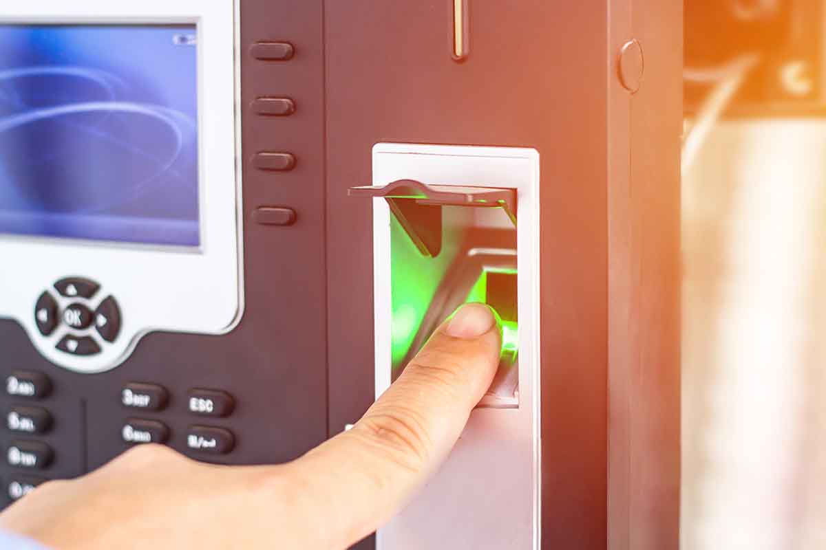 نرم افزار حضور و غیاب اندروید
